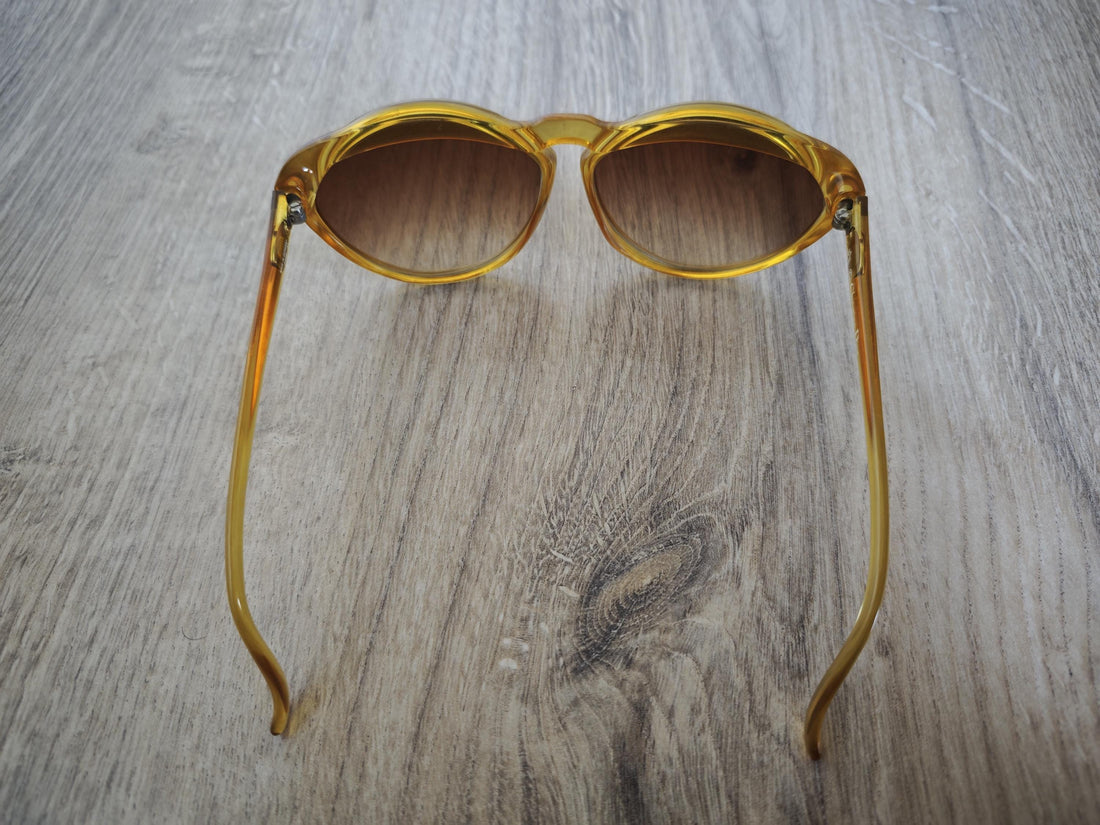 Christian Dior 2156 Vintage Sunglasses - Honey Yellow Gradient Brown - c. 1980's