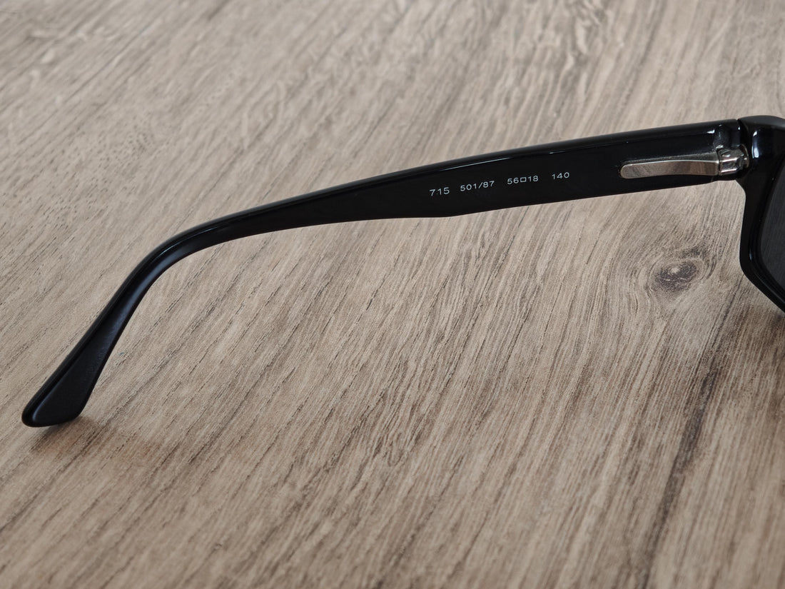 BVLGARI 715 501/87 Black Rectangular Sunglasses Made in Italy - NOS c. 2000's (Y2K)