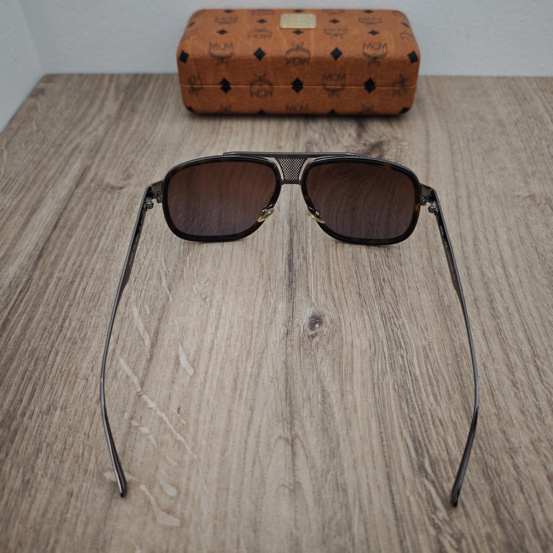 MCM Aviator Sunglasses – Gunmetal Tortoise Gradient Lenses 137S
