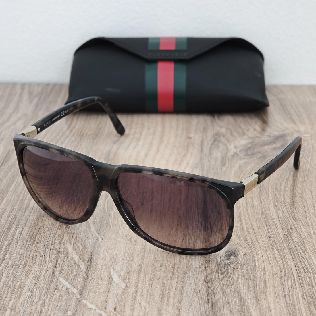 GUCCI GG 1002/S Men's Oversized Aviator Sunglasses Made in Italy