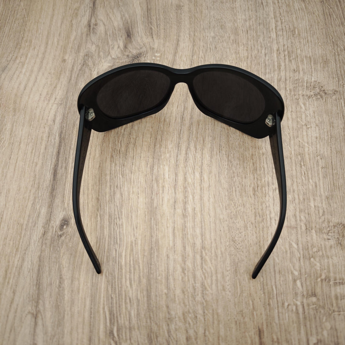 Bottega Veneta BV 42/S Women's Black Oversized Sunglasses Made in Italy