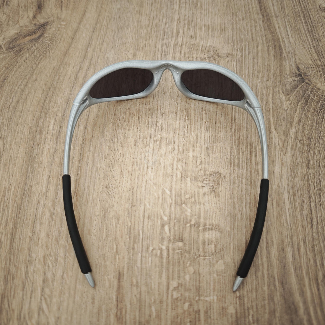 Vintage OAKLEY Minute Gen 2 Sunglasses c. 1990's - 2000's (Y2K) - RARE