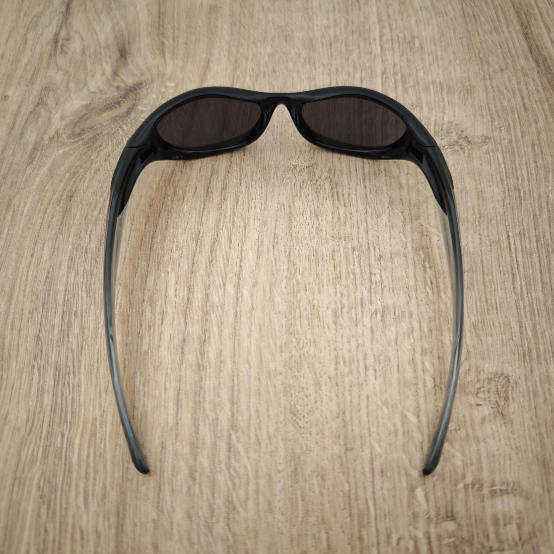 Vintage Oakley Pocket Polished Black Sunglasses - c. 2000's (Y2K)
