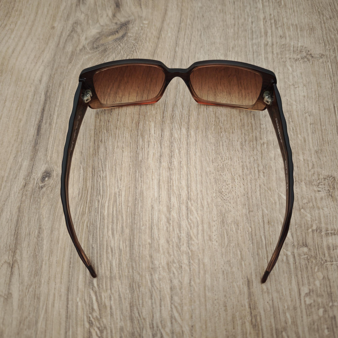 Vintage CHANEL 5045-B Women's Square Sunglasses Made in Italy - USED