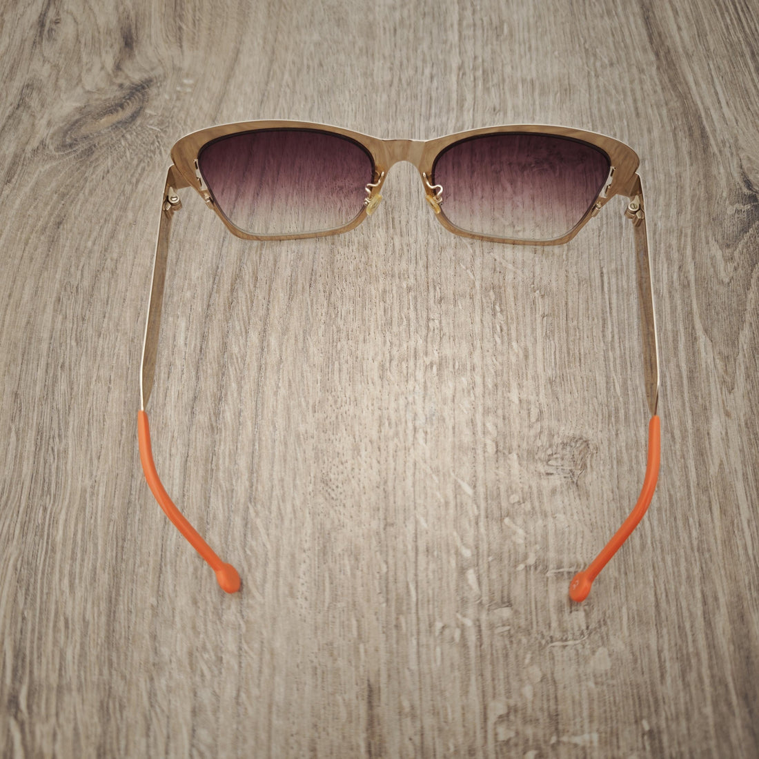 L.A. Eyeworks Gold Titanium Sunglasses - One Pair 1107 Bangalore 421 - Women's Oversized Gradient