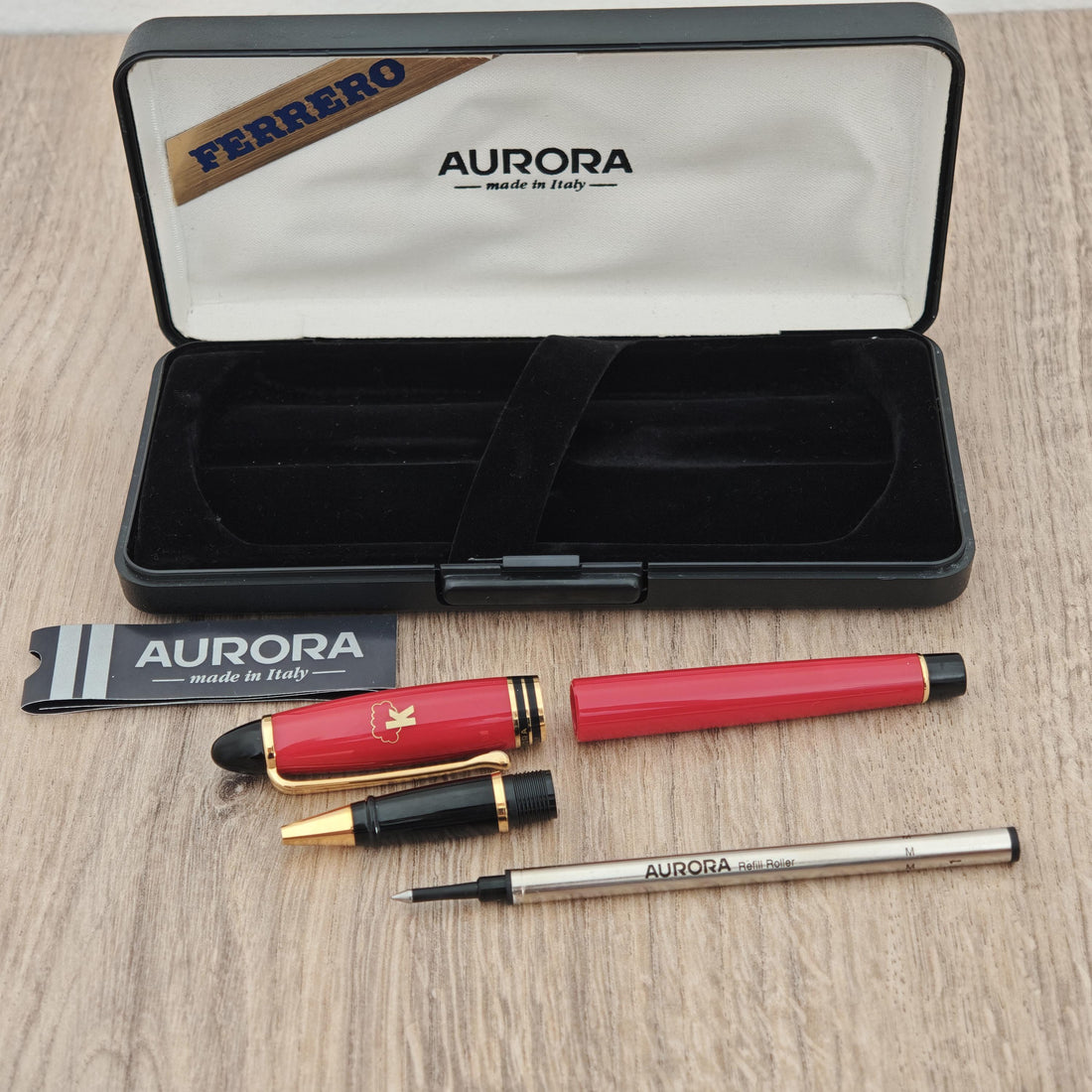 Aurora Ipsilon Red Gold Trim Rollerball Pen Made in Italy - NEW - Needs Refill