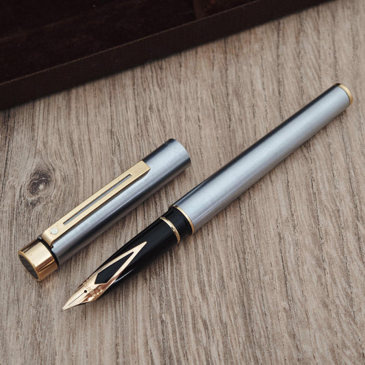 Vintage Sheaffer Targa Steel Fountain Pen - Solid Gold 14K-585 Nib - Made in USA
