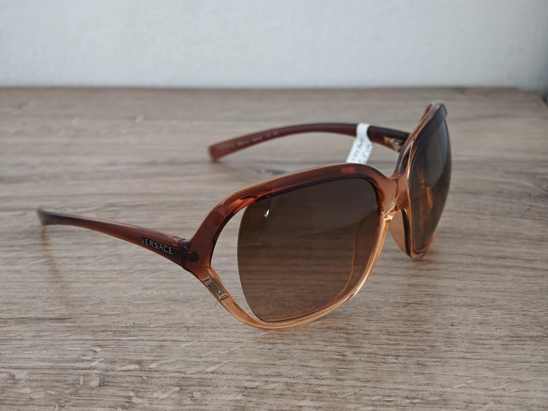 VERSACE 4114 Women's Oversized Greek Key Sunglasses Made in Italy - NOS - c. 2000's