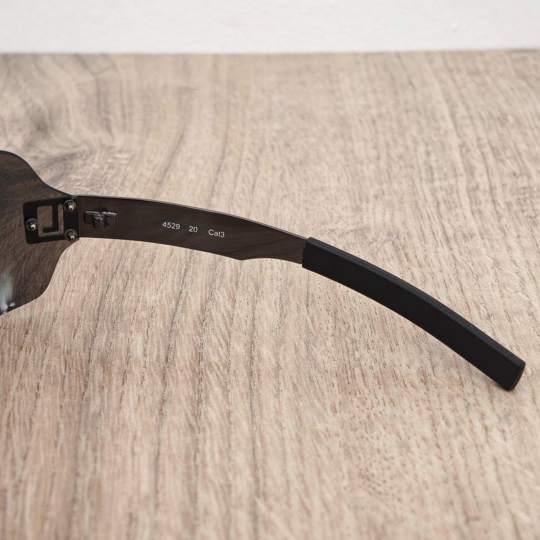 Karl Lagerfeld 4529 Rimless Shield Mask Sunglasses - Vintage c. 1990's - 2000's - RARE
