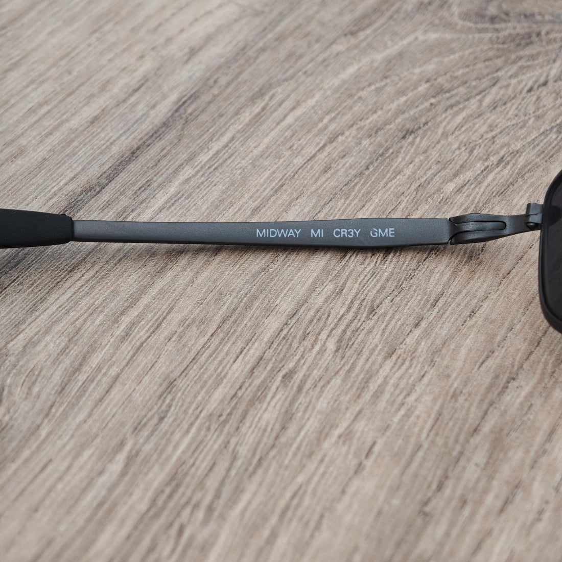 Smith Optics Midway Full Rim Metal Sunglasses – Graphite (Y2K)