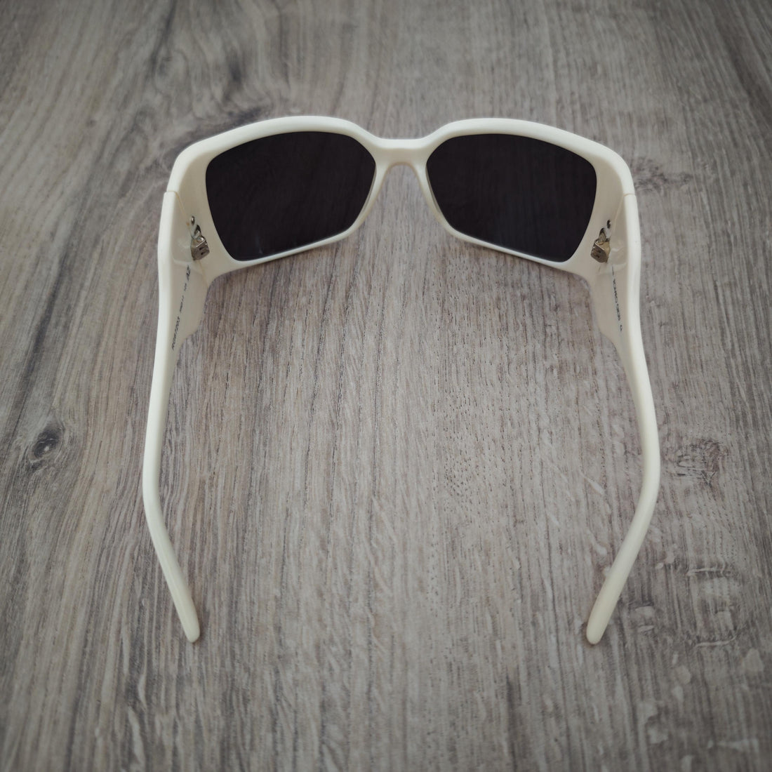 Romeo Gigli Ivory Oversized Sunglasses – Made in Italy RG67203 (1990s-2000s)